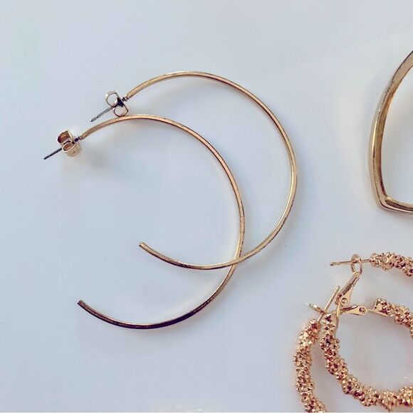 Good Hoop Earrings Lot - Picture 3 of 8